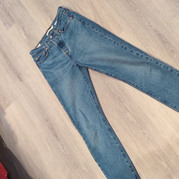 Levi's Wedgie Icon High Rise Jean - 26 - Picture 6 of 11